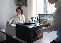 Изображение новости Как выбрать МФУ для офиса, чтобы не платить лишнего за картриджи